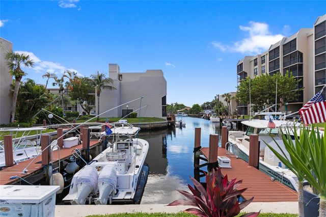 16 Royal Palm Way 302, Boca Raton, FL 33432