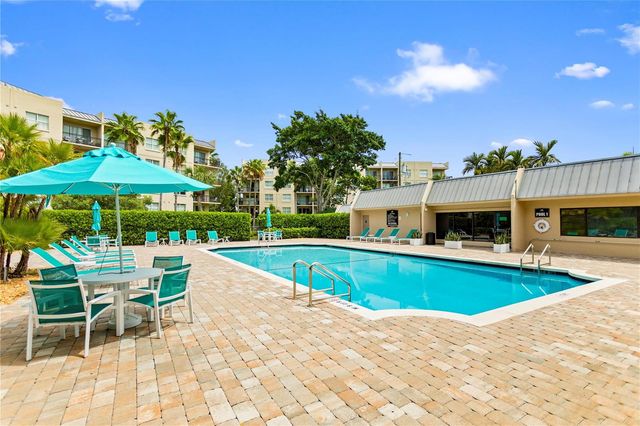 16 Royal Palm Way 302, Boca Raton, FL 33432