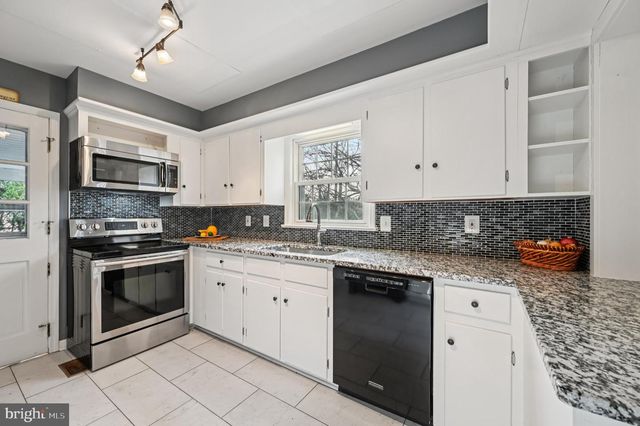 1416 W 11TH ST, Frederick, MD 21702