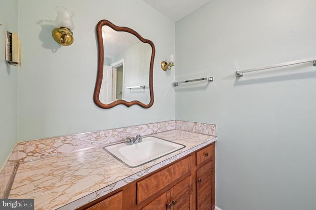 1416 W 11TH ST, Frederick, MD 21702