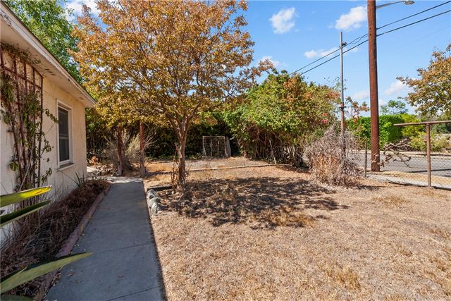 1344 N Parish Pl, Burbank, CA 91506