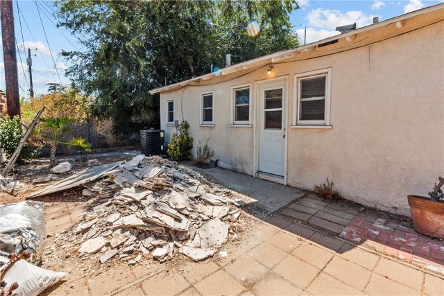 1344 N Parish Pl, Burbank, CA 91506
