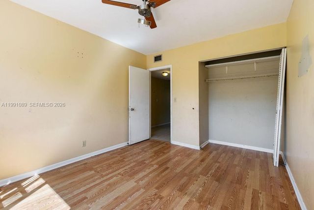 270 Layne Blvd 207, Hallandale Beach, FL 33009