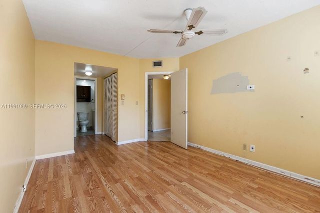 270 Layne Blvd 207, Hallandale Beach, FL 33009