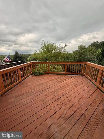 20108 HARDWOOD TER, Ashburn, VA 20147