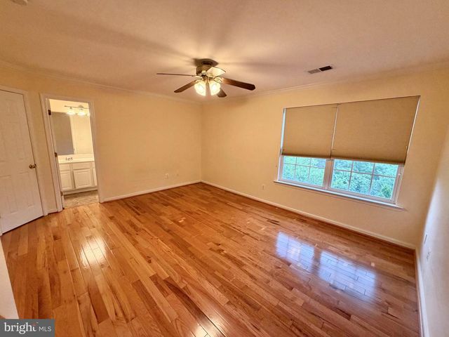 20108 HARDWOOD TER, Ashburn, VA 20147