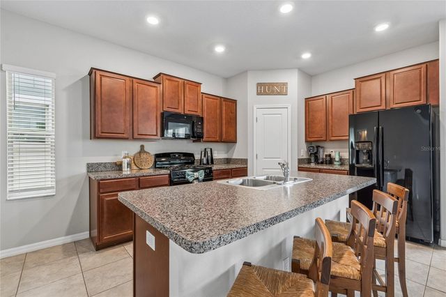 8955 SHADYSIDE LANE, Land O Lakes, FL 34637