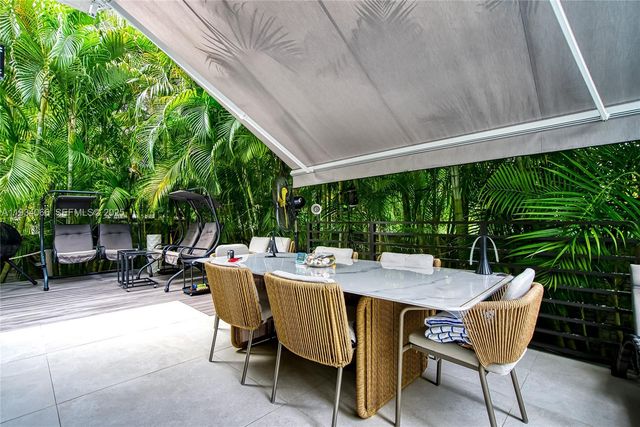 311 SE 189th St., Sunny Isles Beach, FL 33160