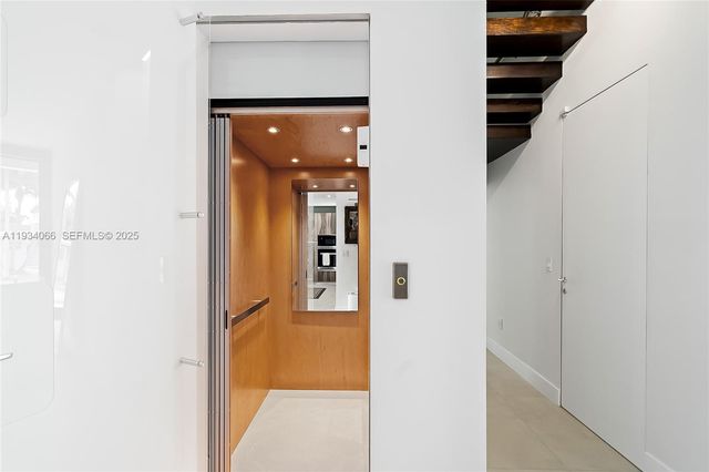 311 SE 189th St., Sunny Isles Beach, FL 33160