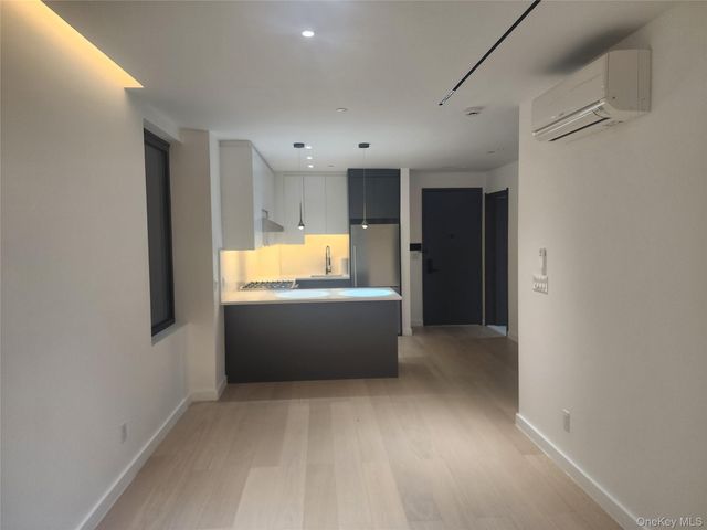 108-15 72 Avenue 5A, Forest Hills, NY 11375