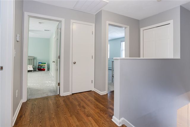 68 Fox Run, Cranston, RI 02921