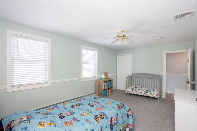 68 Fox Run, Cranston, RI 02921