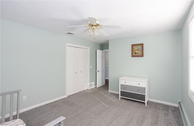 68 Fox Run, Cranston, RI 02921