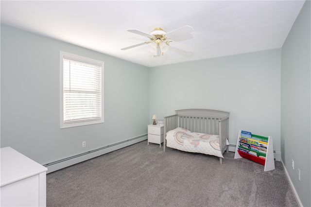 68 Fox Run, Cranston, RI 02921