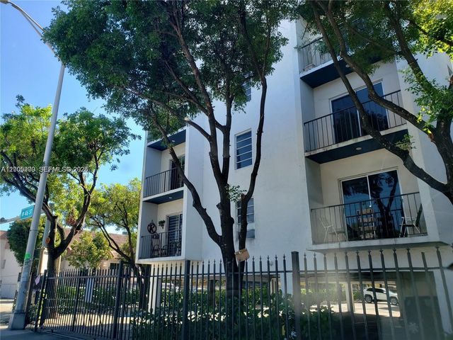 4550 W 16th Ave 301, Hialeah, FL 33012