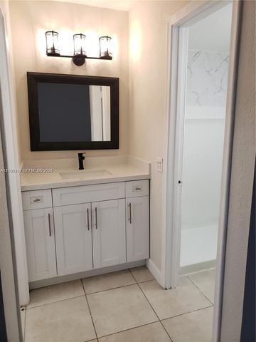 4550 W 16th Ave 301, Hialeah, FL 33012