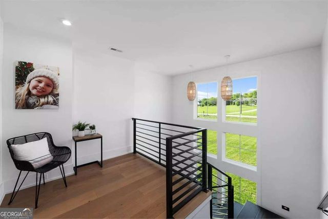 450 Dix Lee On Drive, Fayetteville, GA 30214