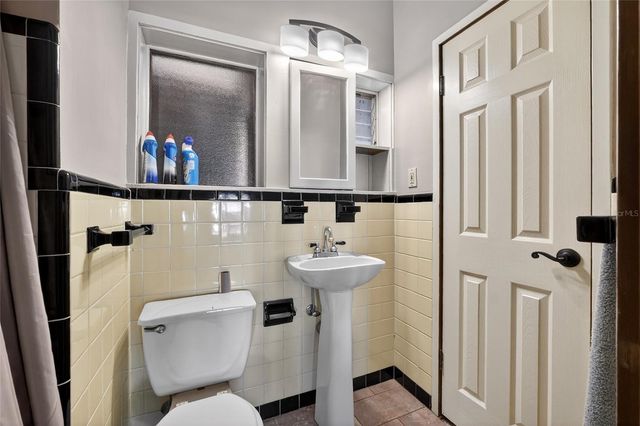 1630 RIVERSIDE DRIVE, Daytona Beach, FL 32117