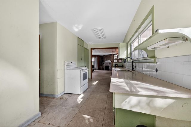 1630 RIVERSIDE DRIVE, Daytona Beach, FL 32117