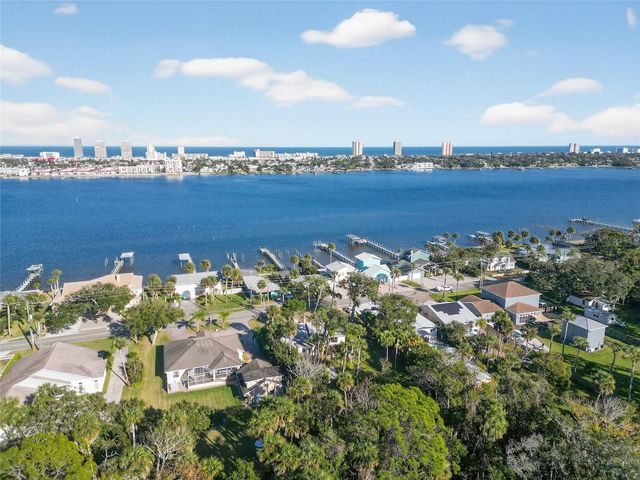 1630 RIVERSIDE DRIVE, Daytona Beach, FL 32117