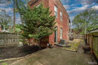 1003 Allen Avenue, St Louis, MO 63104