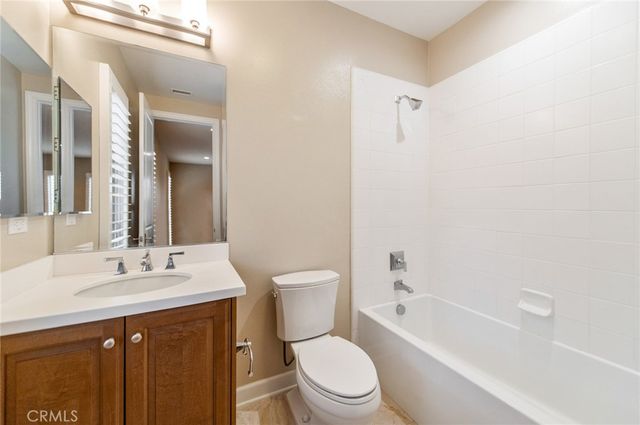 55 Hazelton, Irvine, CA 92620