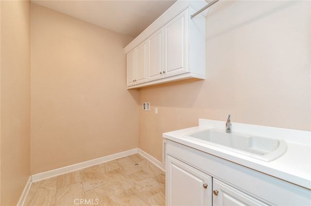 55 Hazelton, Irvine, CA 92620