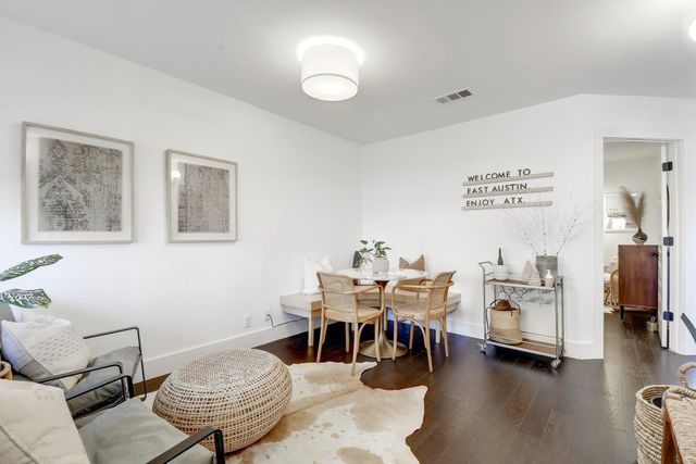 2901 Glen Rae ST A, Austin, TX 78702