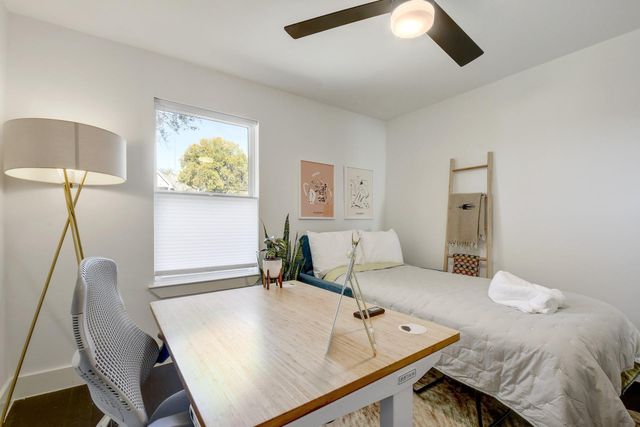 2901 Glen Rae ST A, Austin, TX 78702