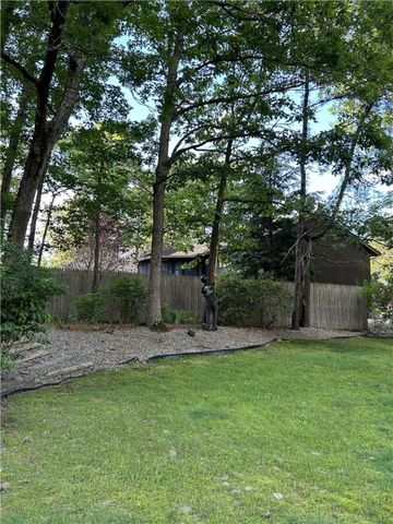 6 Blue Spruce Drive, Coventry, RI 02816