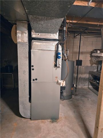 6 Blue Spruce Drive, Coventry, RI 02816