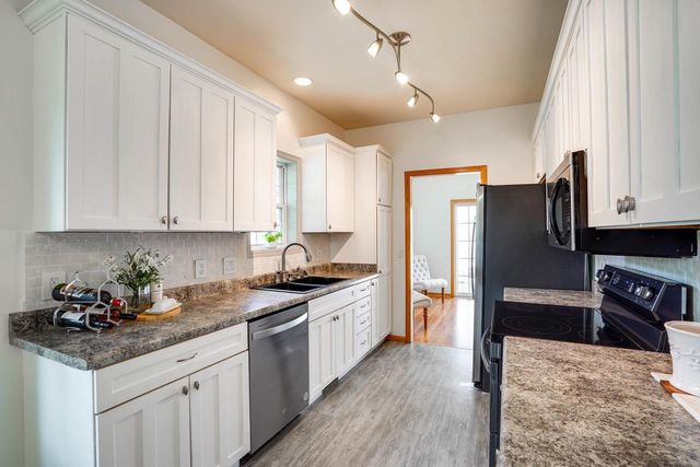 3833 Maple Grove Drive, Madison, WI 53719