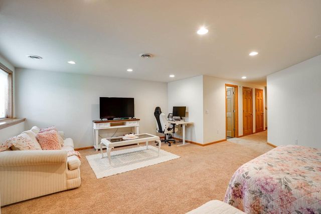 3833 Maple Grove Drive, Madison, WI 53719