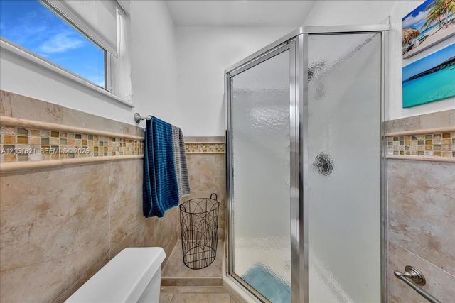 16138 Emerald Cove Rd, Weston, FL 33331