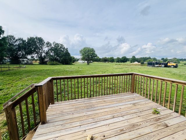 4560 Fall River Rd, Pulaski, TN 38478