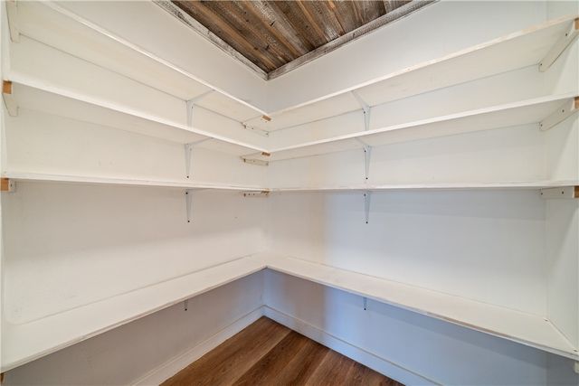 1702 Santa Fe Dr, Kingsville, TX 78363