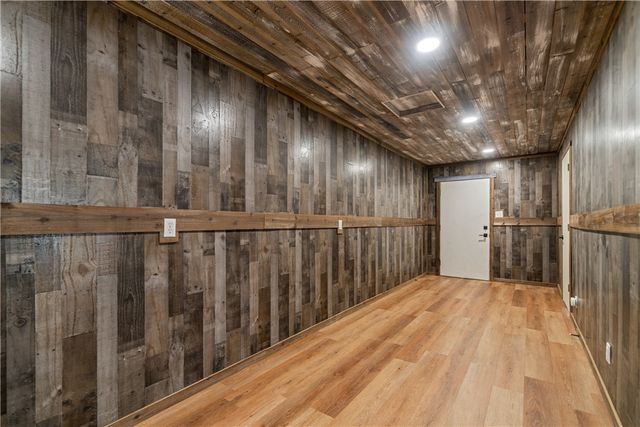 1702 Santa Fe Dr, Kingsville, TX 78363