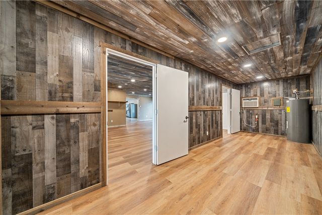 1702 Santa Fe Dr, Kingsville, TX 78363