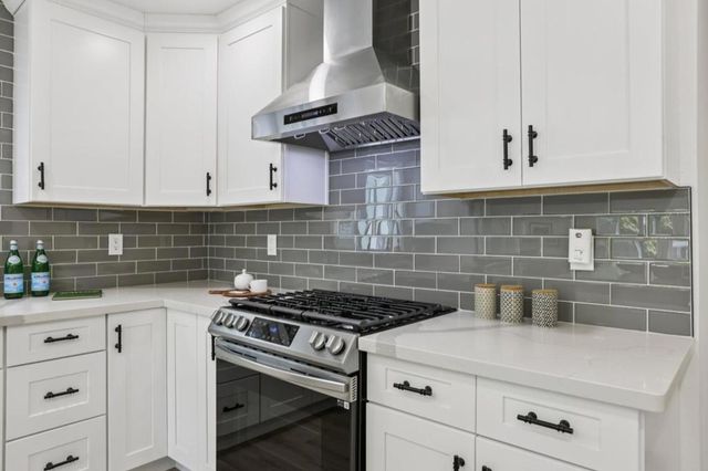 551 Newbridge Street, Menlo Park, CA 94025