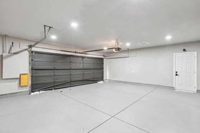 551 Newbridge Street, Menlo Park, CA 94025