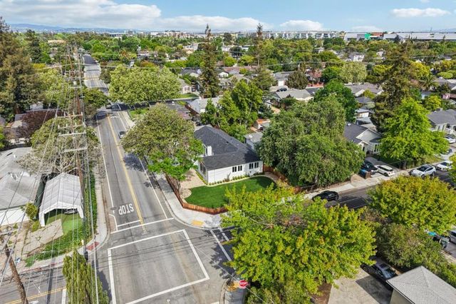 551 Newbridge Street, Menlo Park, CA 94025