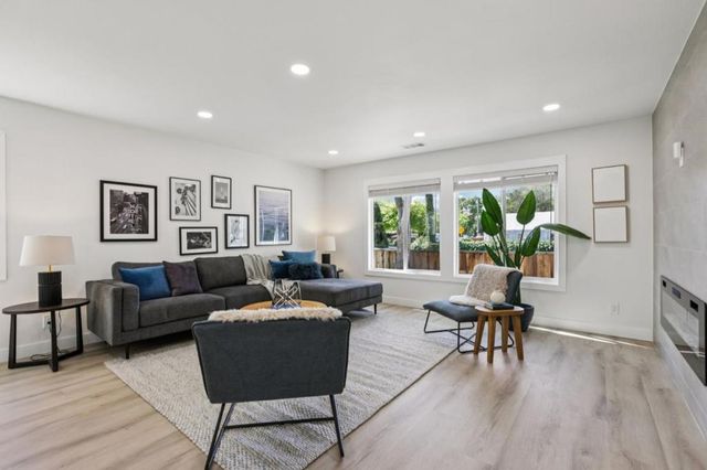 551 Newbridge Street, Menlo Park, CA 94025