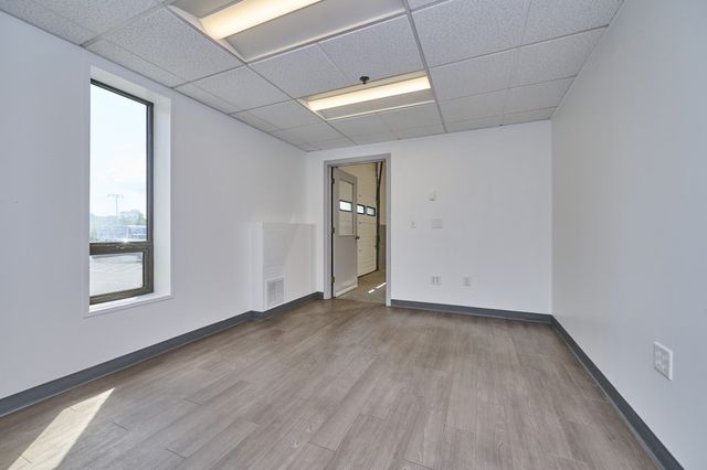 1C Melvin St, Wakefield, MA 01880