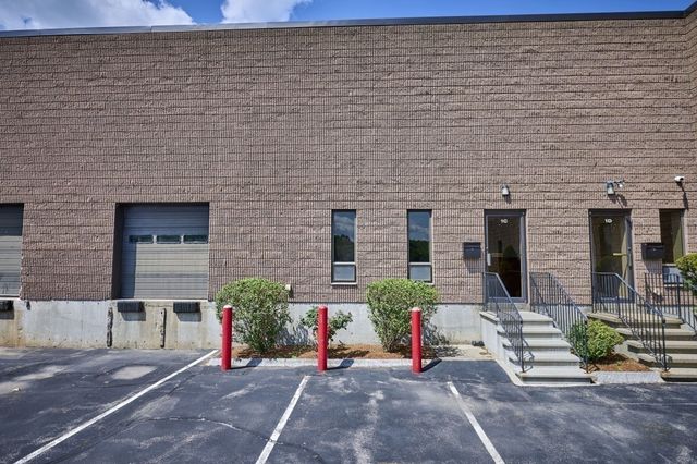 1C Melvin St, Wakefield, MA 01880