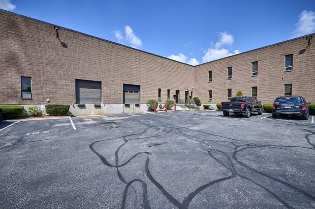 1C Melvin St, Wakefield, MA 01880