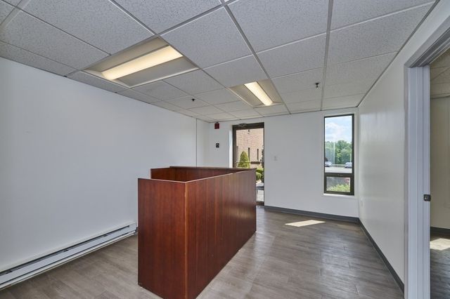 1C Melvin St, Wakefield, MA 01880