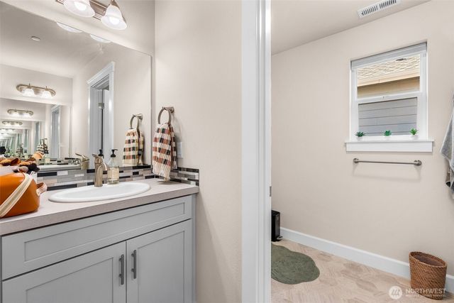 2518 79th Avenue SE, Tumwater, WA 98501