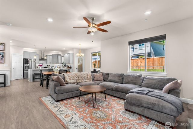 2518 79th Avenue SE, Tumwater, WA 98501