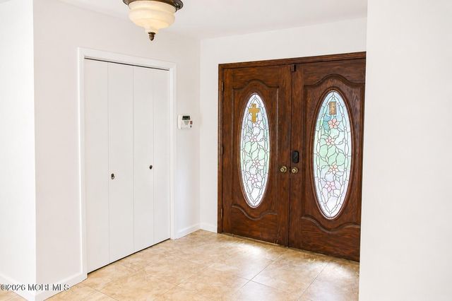 30 Mill Road, Manalapan, NJ 07726