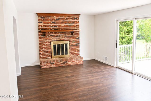 30 Mill Road, Manalapan, NJ 07726